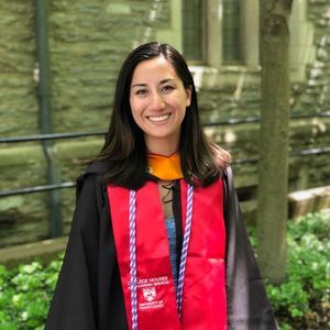 Meet your Posher, Laura